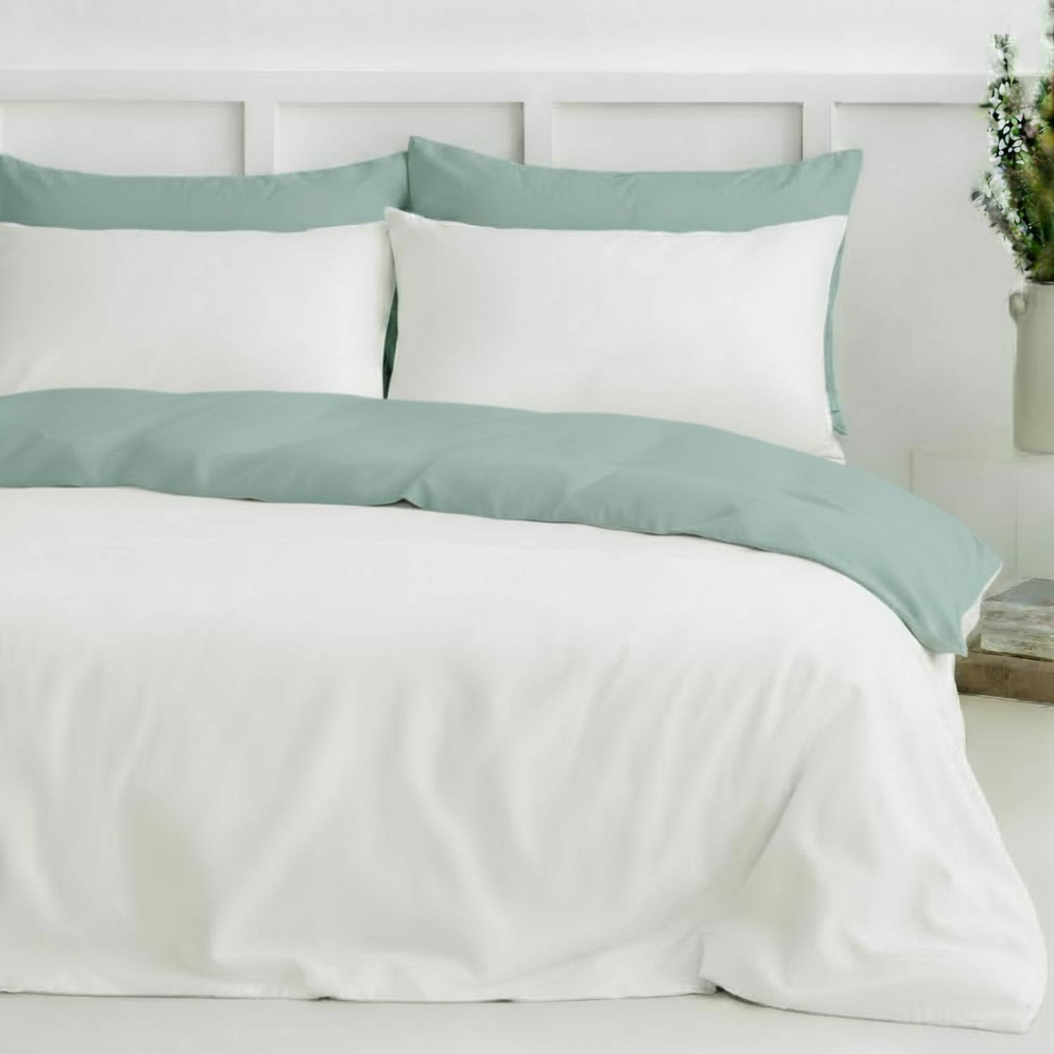 Two-Tone Bamboo Duvet Cover + 2 Shams Set