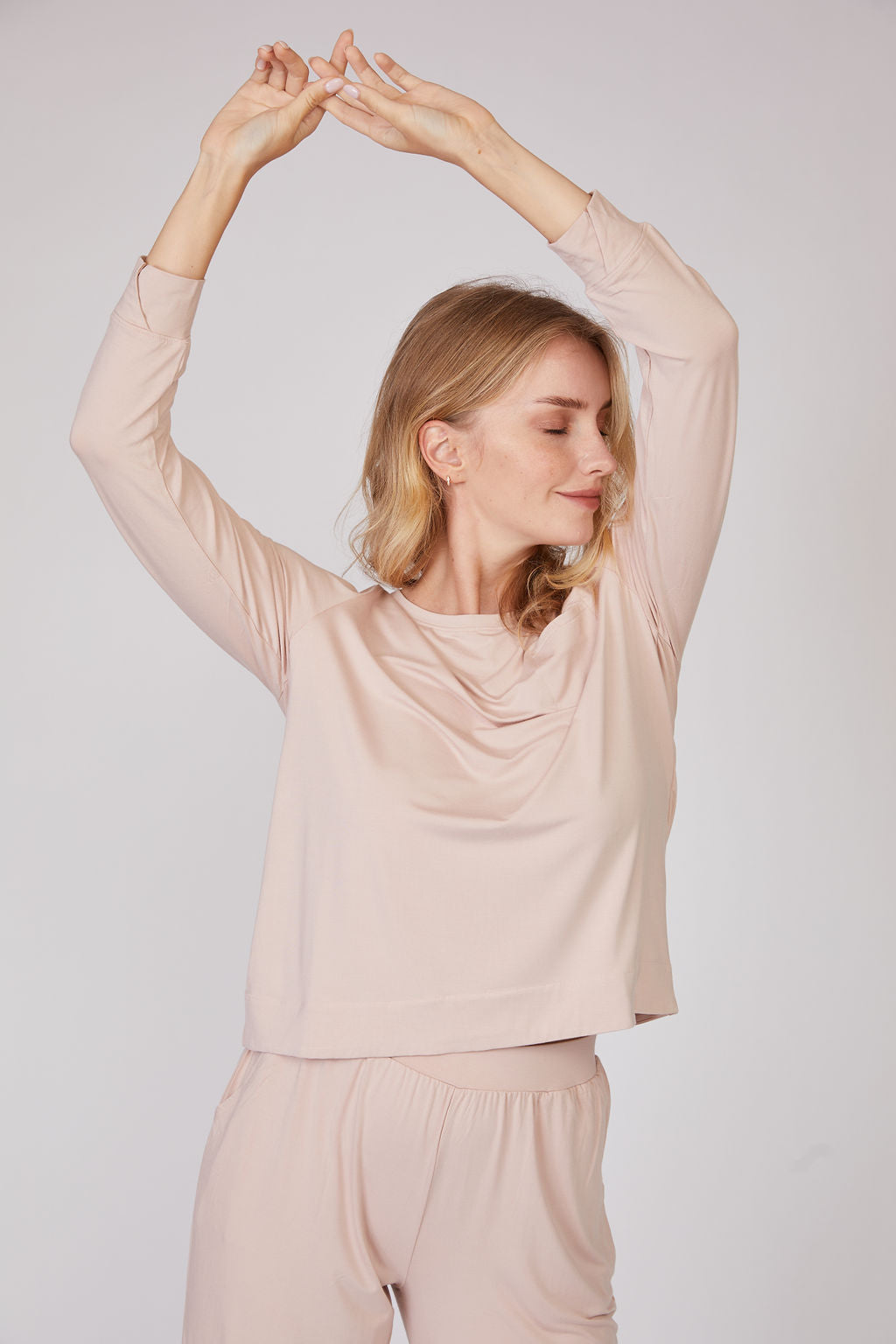 Pleated Back Bamboo Viscose Long Sleeve Top